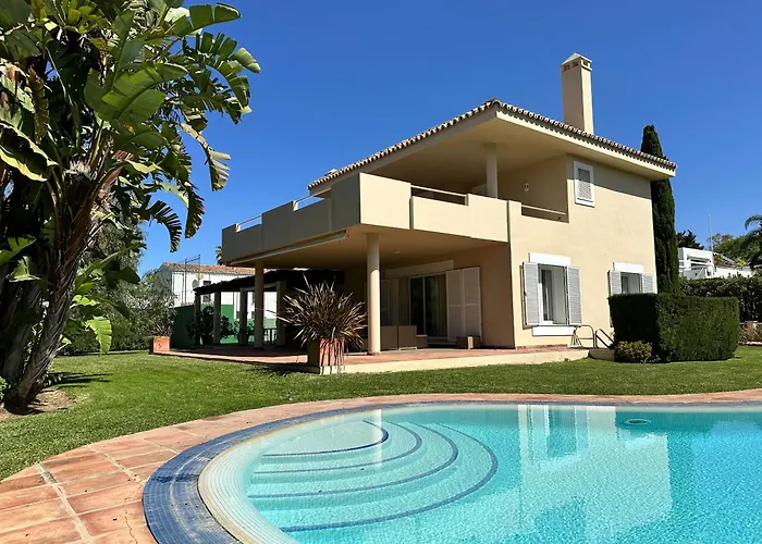 Xpce Artola Playa - De Lujo Con Pista De Padel Privada Y Piscina 马尔韦利亚
