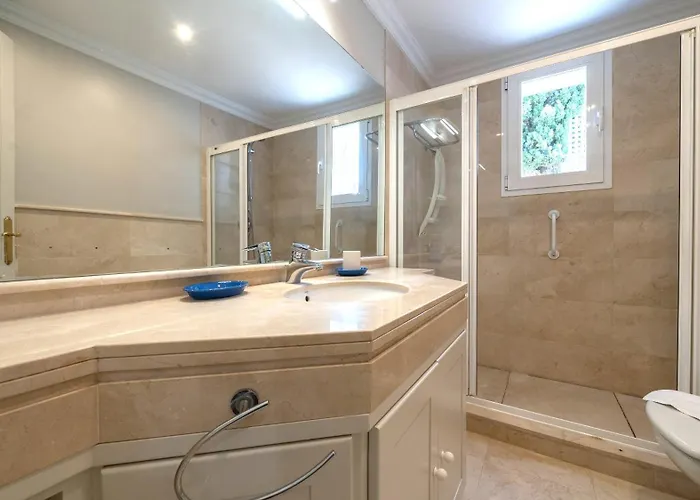 Xpce Artola Playa - De Lujo Con Pista De Padel Privada Y Piscina Villa