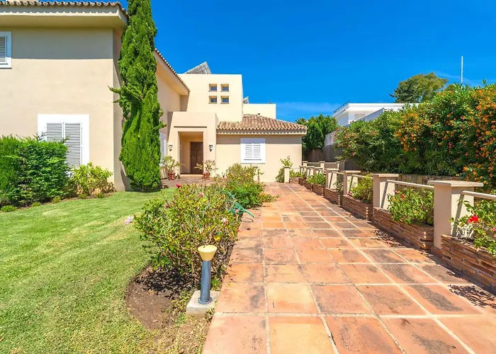 Xpce Artola Playa - De Lujo Con Pista De Padel Privada Y Piscina Μαρμπέλλα