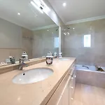 ヴィラ Xpce Artola Playa - De Lujo Con Pista De Padel Privada Y Piscina マルベーリャ